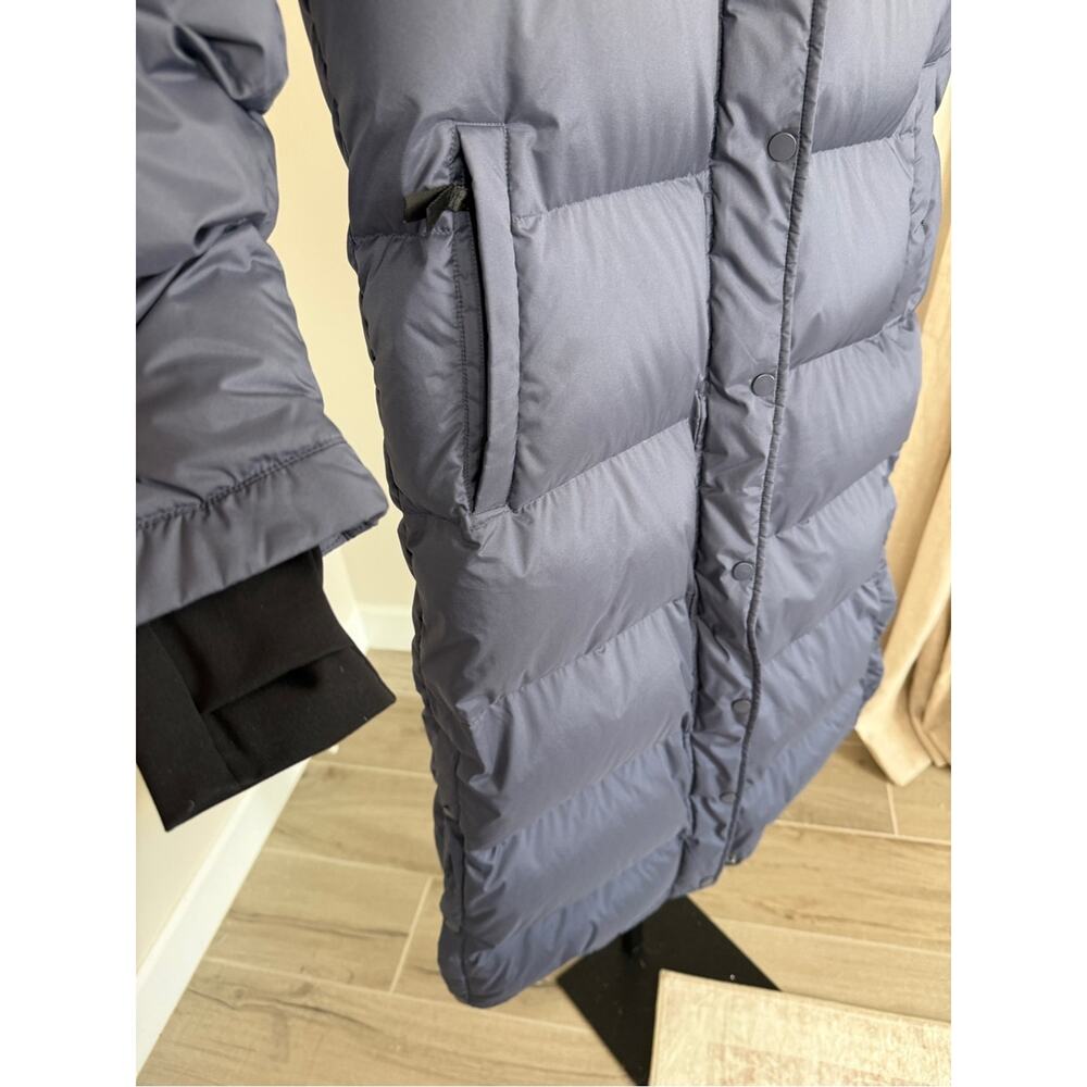 New Quince Responsible Down Long Puffer Coat Women Medium Storm Blue Hooded NWT - Picture 5 of 10